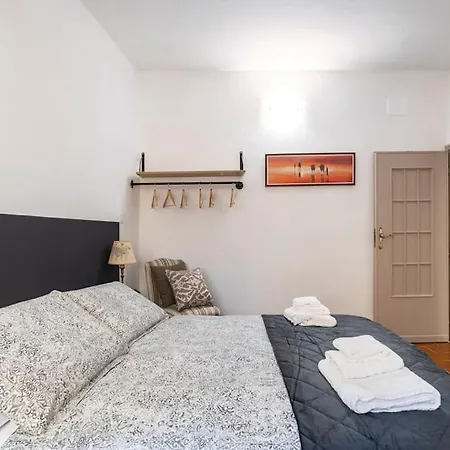 Centro Storico Di A 15 Minuti, Sweet * Genua