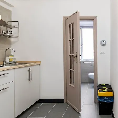 Centro Storico Di A 15 Minuti, Sweet * Genua