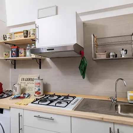 Centro Storico Di A 15 Minuti, Sweet Genua